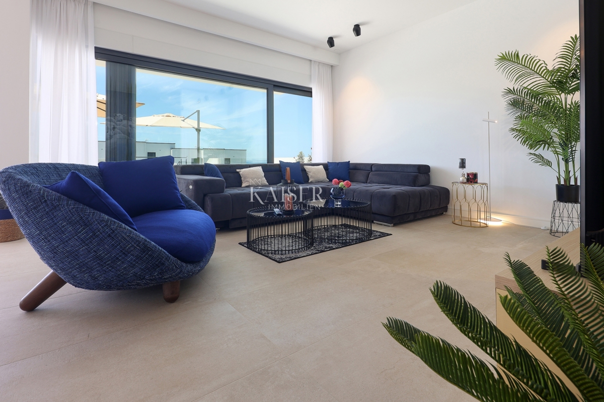 Ville Lun, Novalja, 305m2