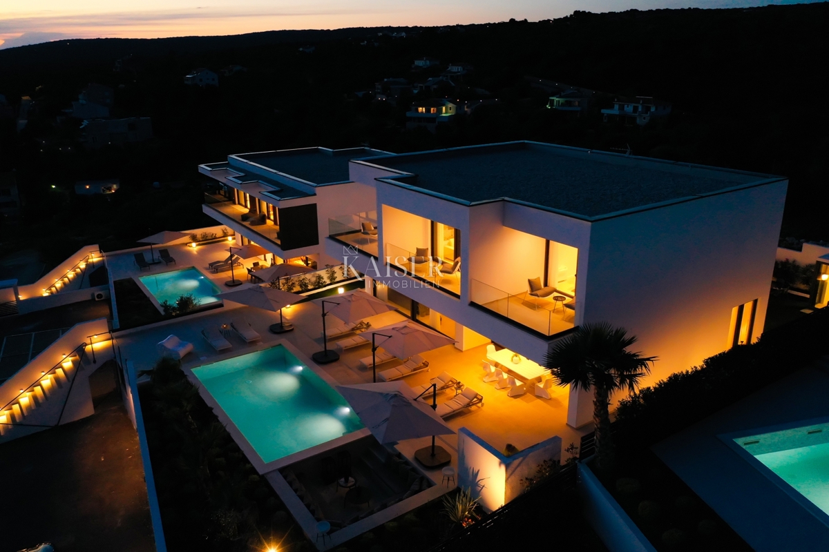 Ville Lun, Novalja, 305m2