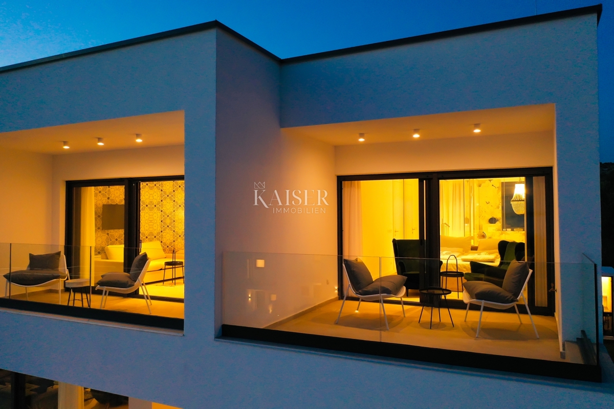 Ville Lun, Novalja, 305m2