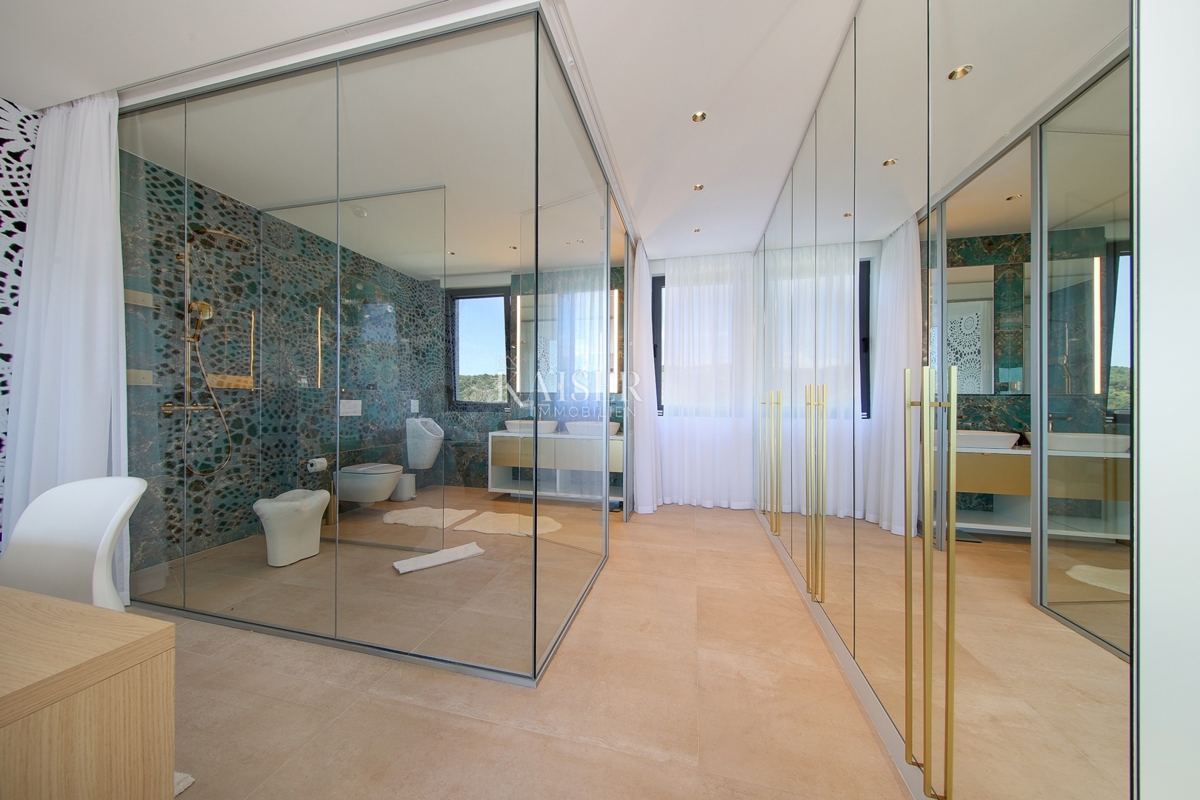 Ville Lun, Novalja, 305m2