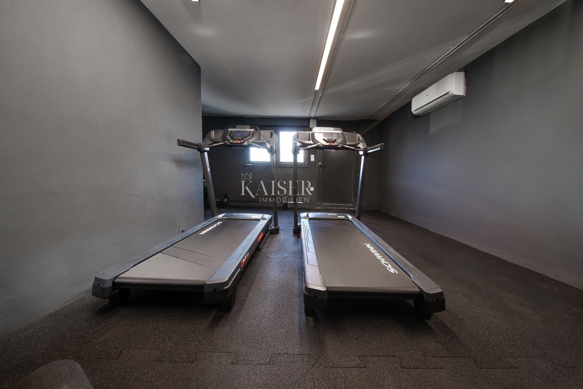 Ville Lun, Novalja, 305m2