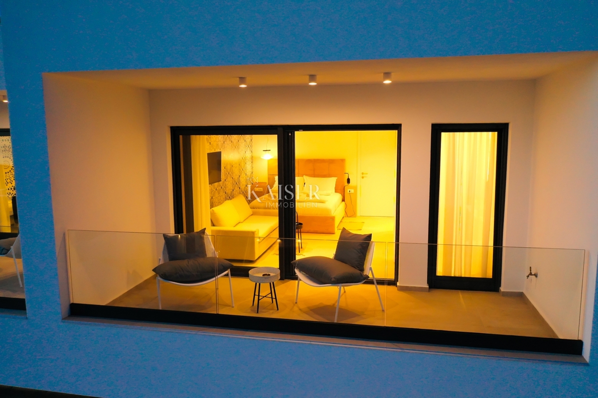 Ville Lun, Novalja, 305m2