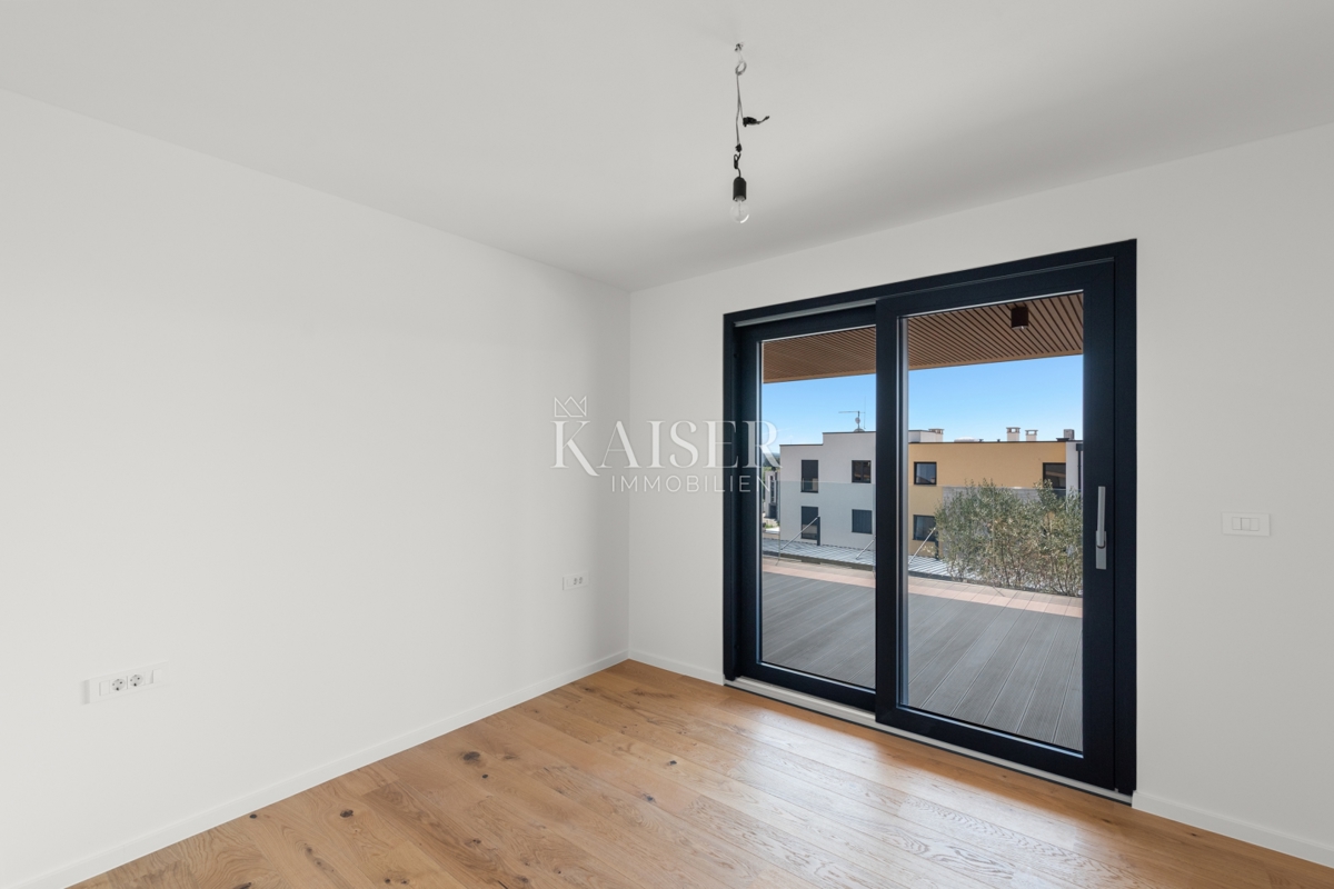 Istria, Cittanova - appartamento moderno con vista sul mare