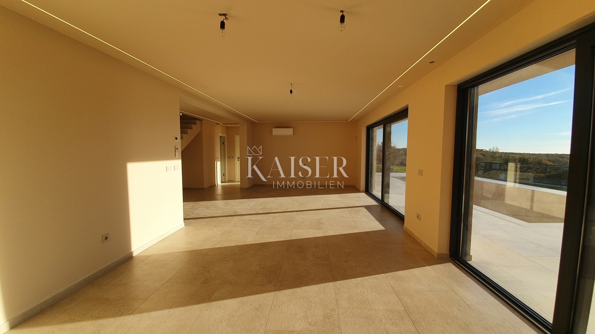 Istria - Parenzo, villa di lusso con sauna e piscina, vista mare