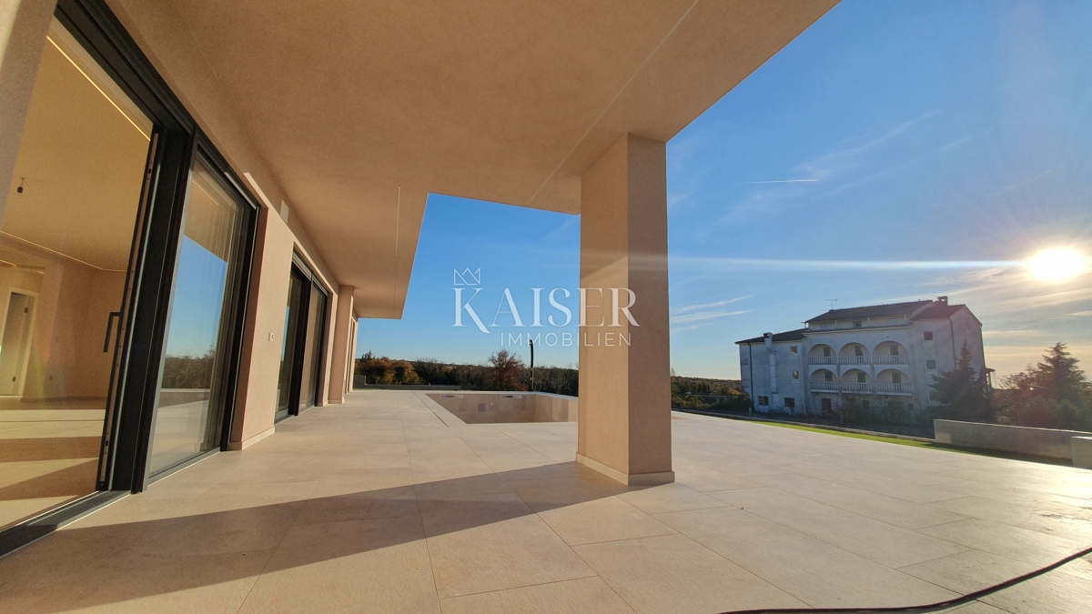 Istria - Parenzo, villa di lusso con sauna e piscina, vista mare