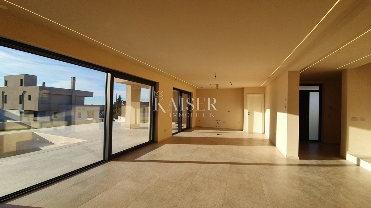 Istria - Parenzo, villa di lusso con sauna e piscina, vista mare