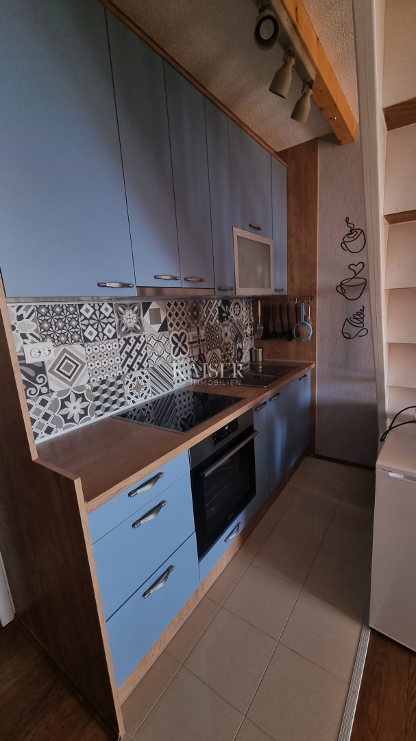 Novi Vinodolski - appartamento con 2 camere da letto + soggiorno con una splendida vista sul mare