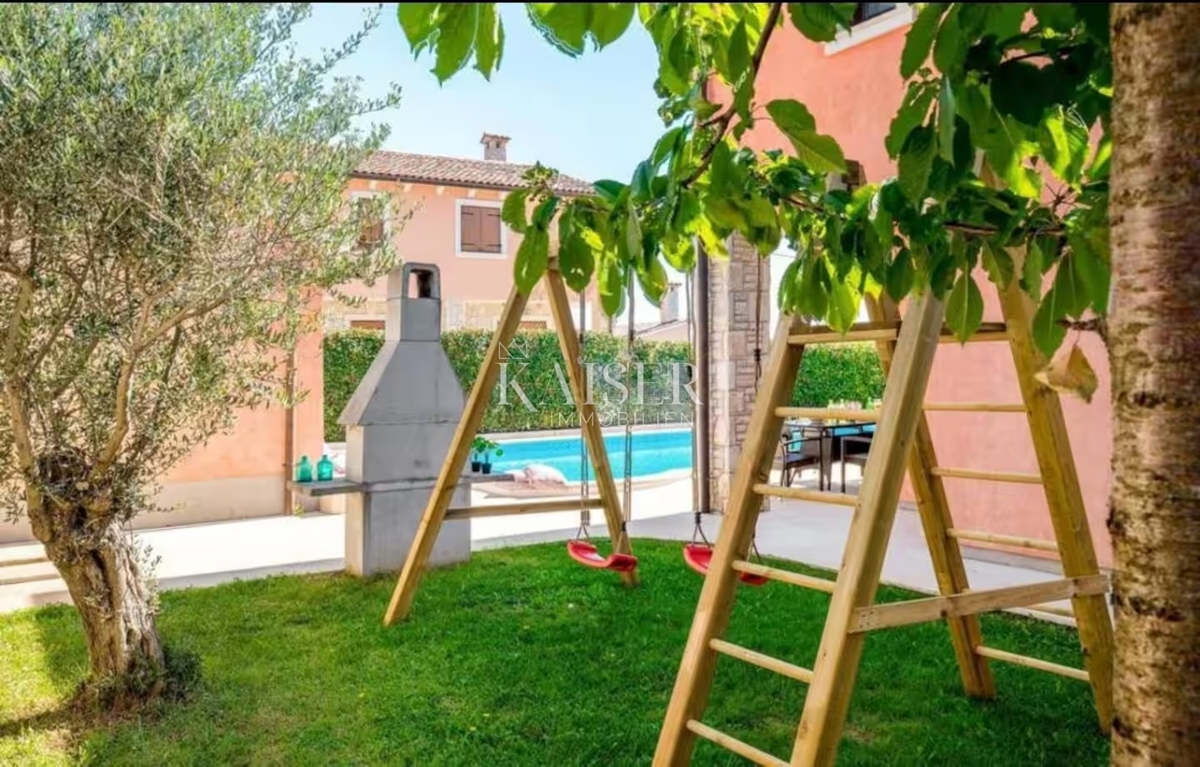 Istria, Barban - casa rustica 190m2 con piscina 