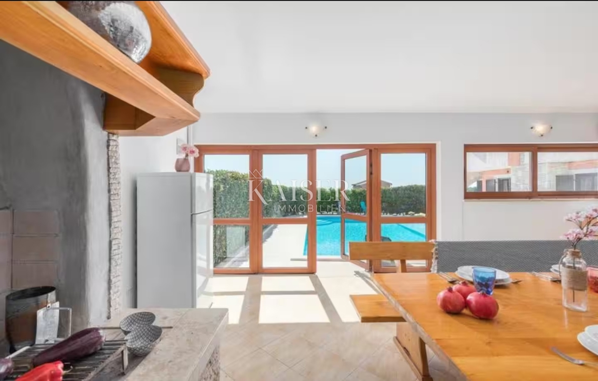 Istria, Barban - casa rustica 190m2 con piscina 