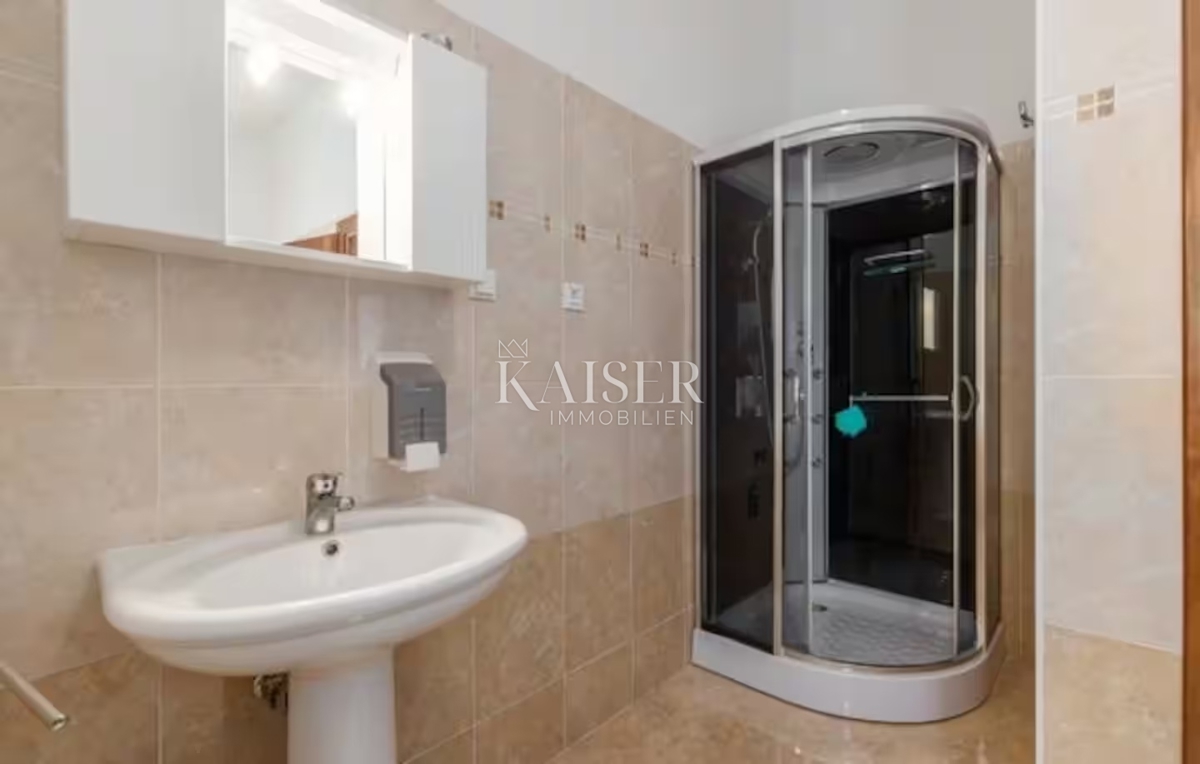 Istria, Barban - casa rustica 190m2 con piscina 