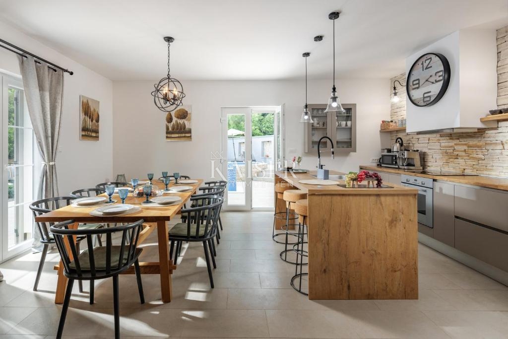 Casa Drivenik, Vinodolska Općina, 180m2