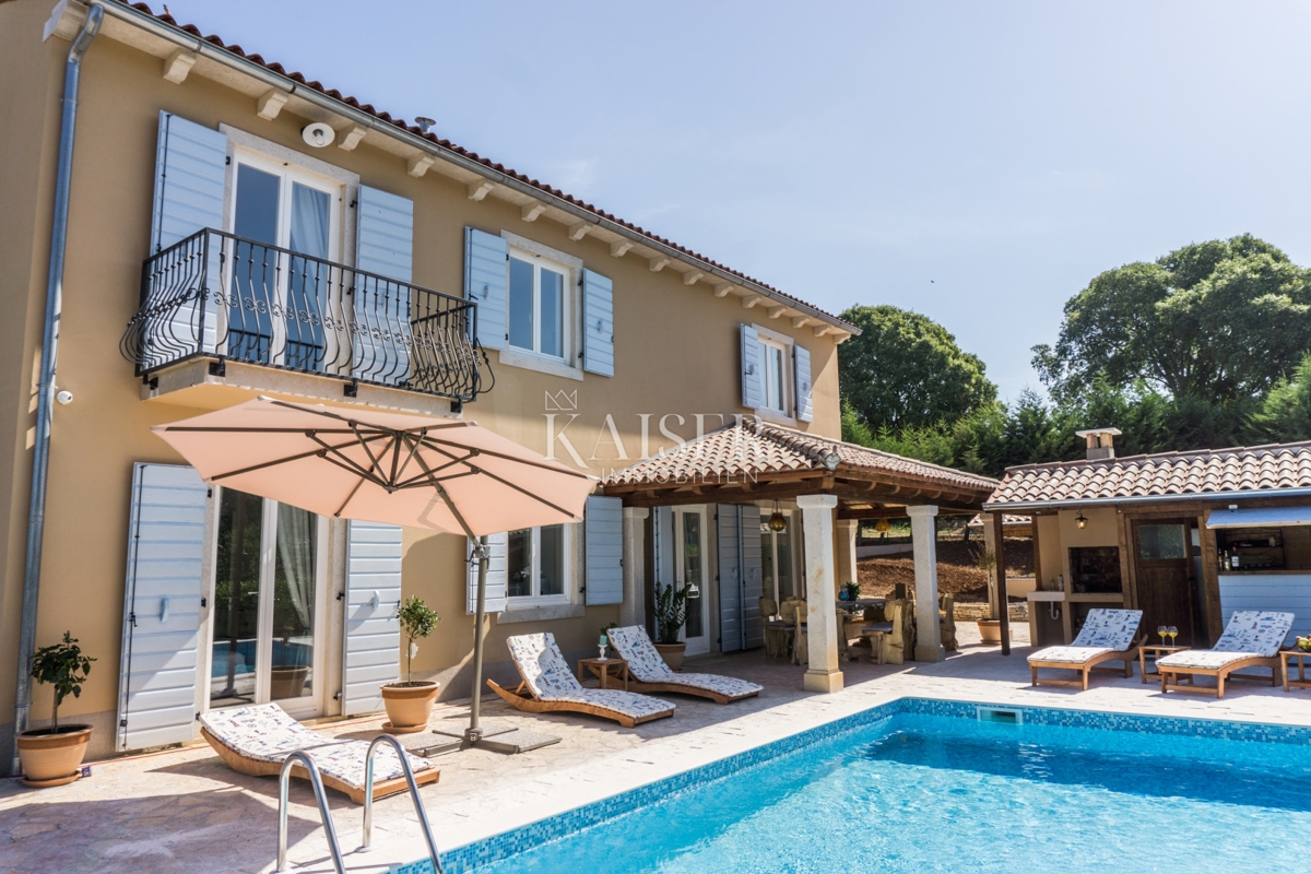 Villa Smoljanci, Svetvinčenat, 180m2