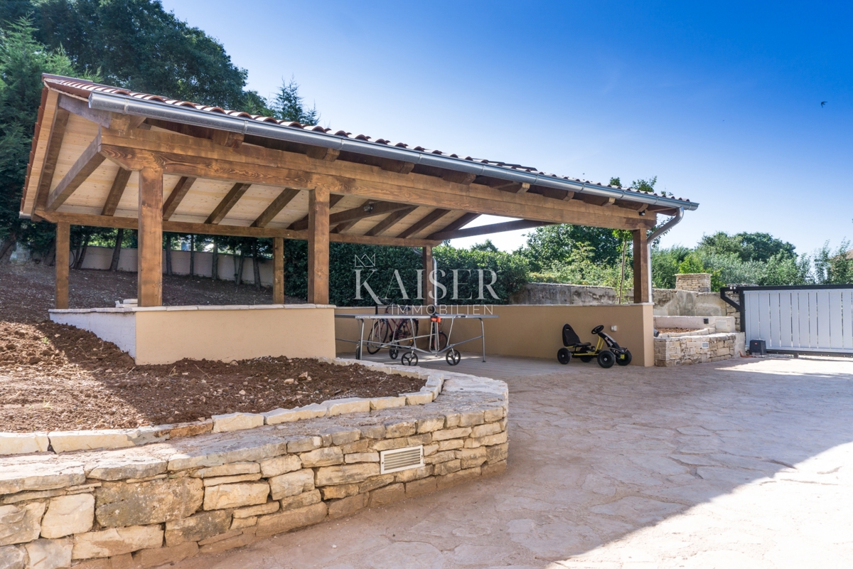 Villa Smoljanci, Svetvinčenat, 180m2