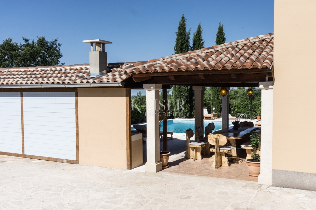 Villa Smoljanci, Svetvinčenat, 180m2