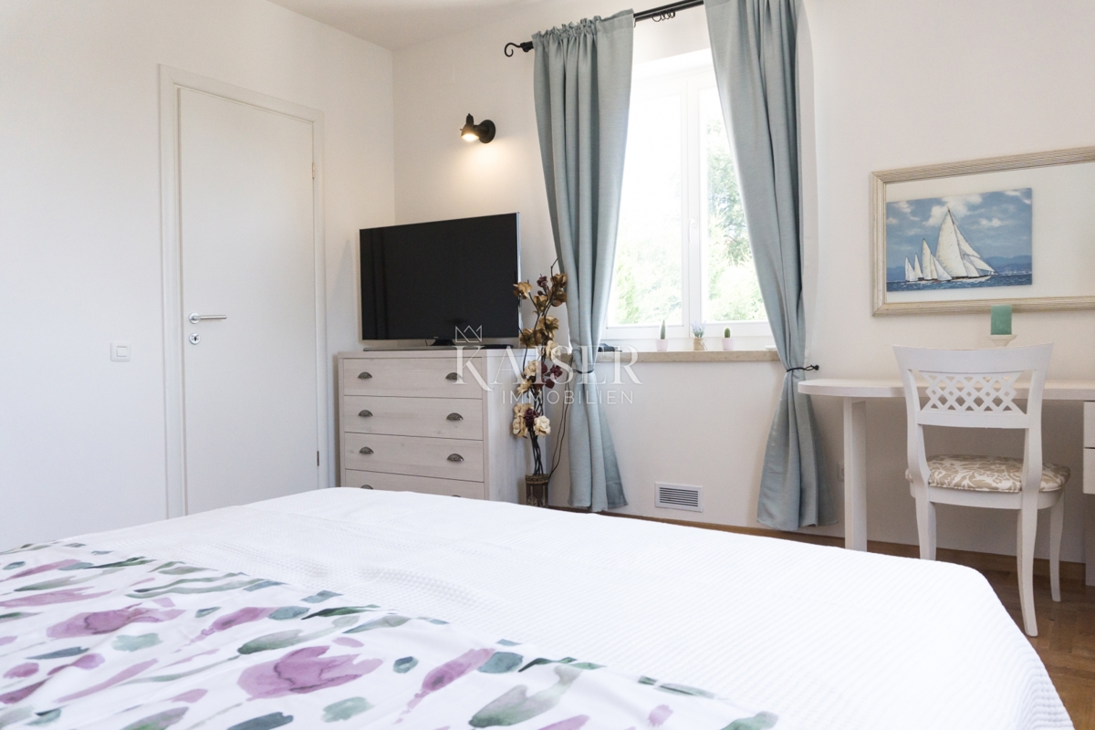 Villa Smoljanci, Svetvinčenat, 180m2