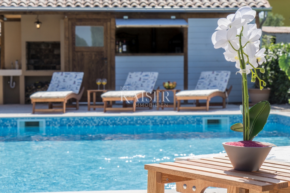 Villa Smoljanci, Svetvinčenat, 180m2