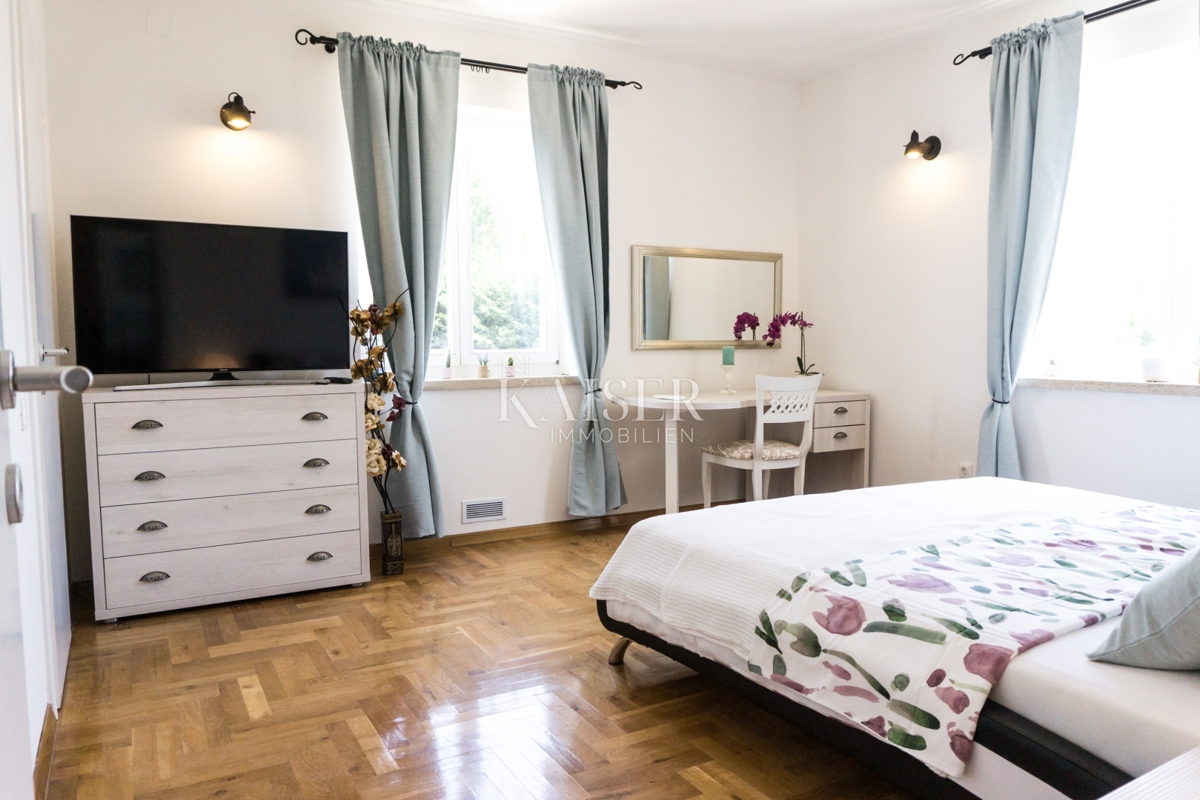 Villa Smoljanci, Svetvinčenat, 180m2