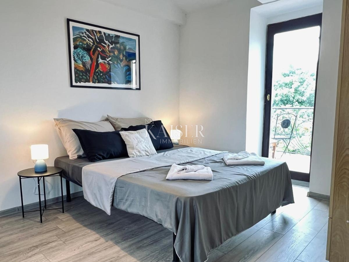 Istria - Nova Vas, casa in pietra con piscina, vista mare