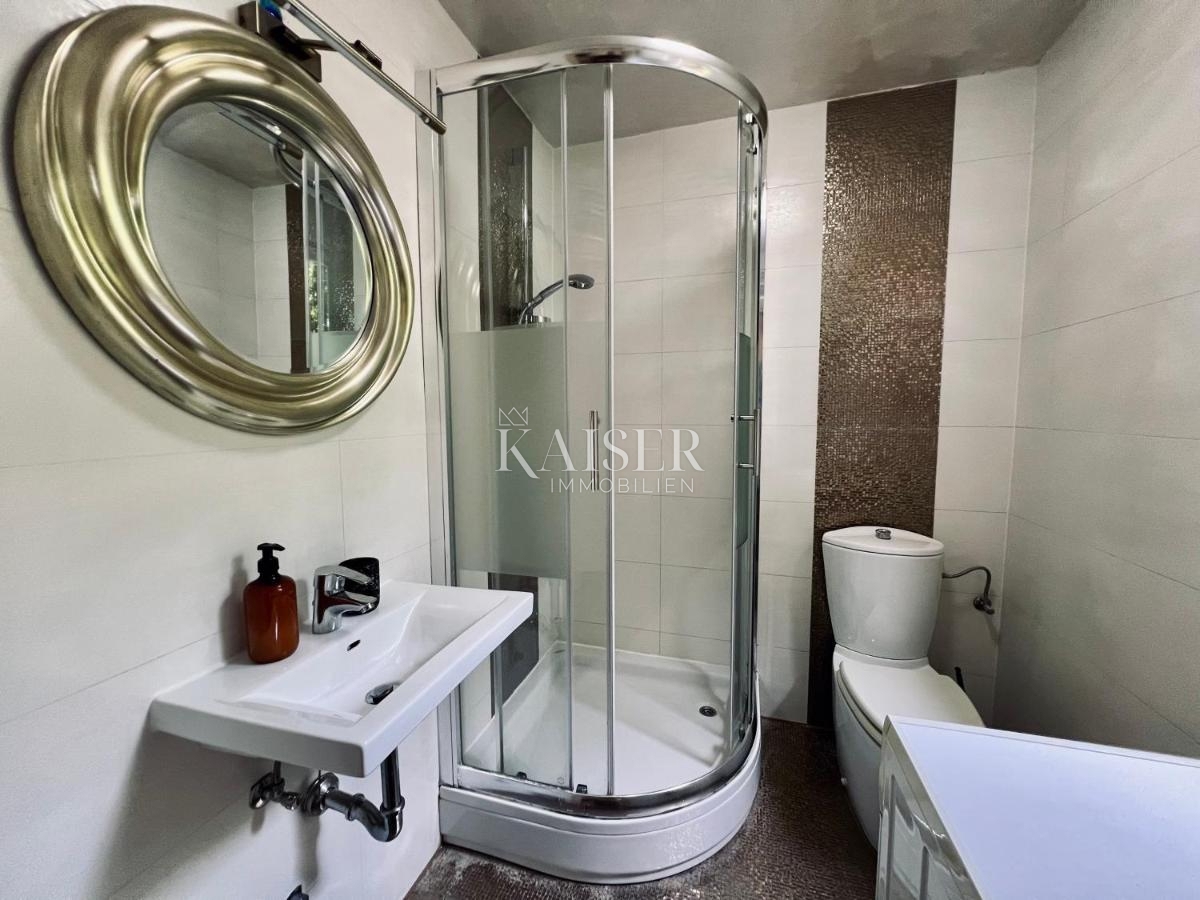 Istria - Nova Vas, casa in pietra con piscina, vista mare