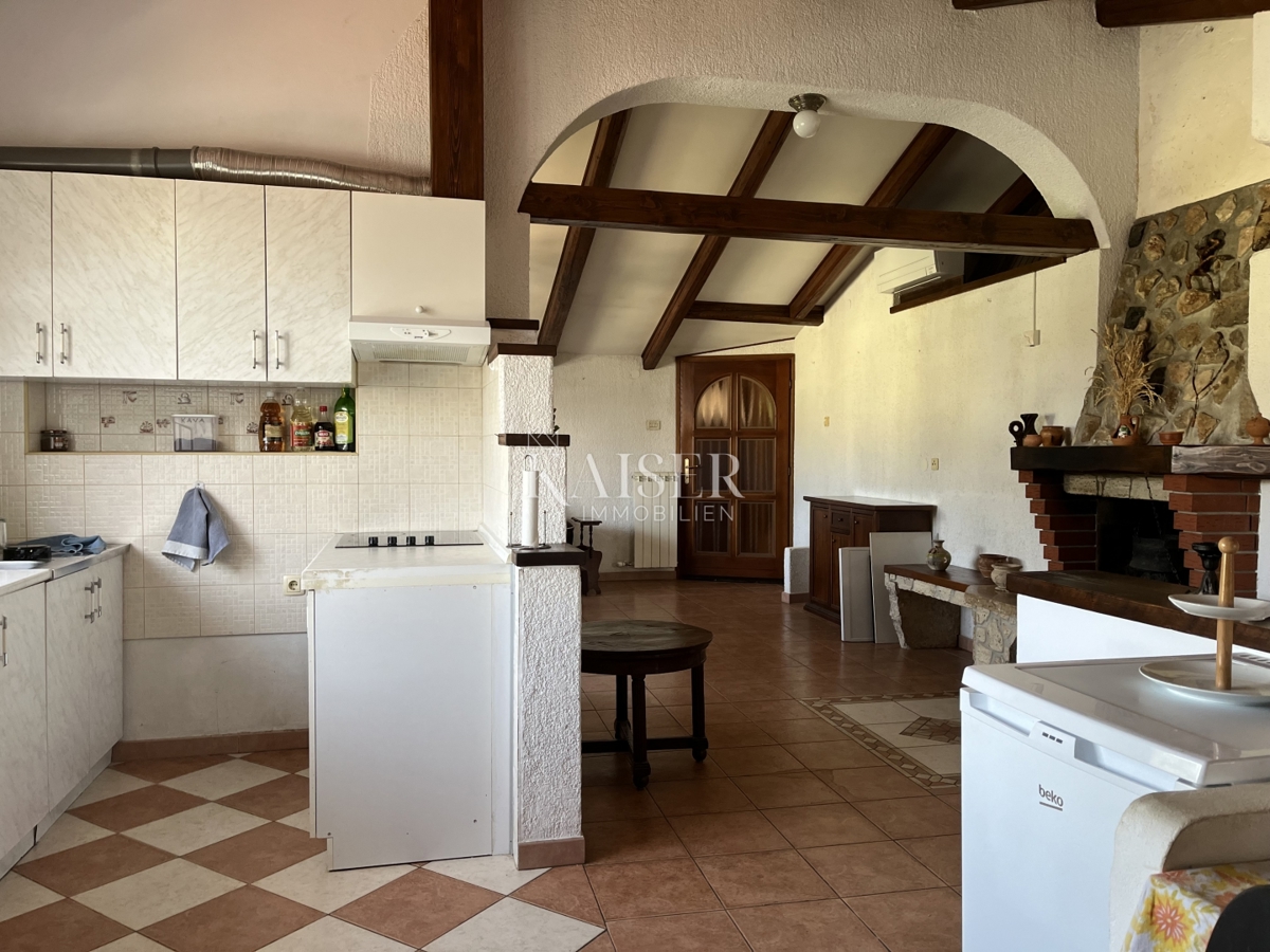 Rijeka, Donja Vežica - spazioso appartamento di 125 m2