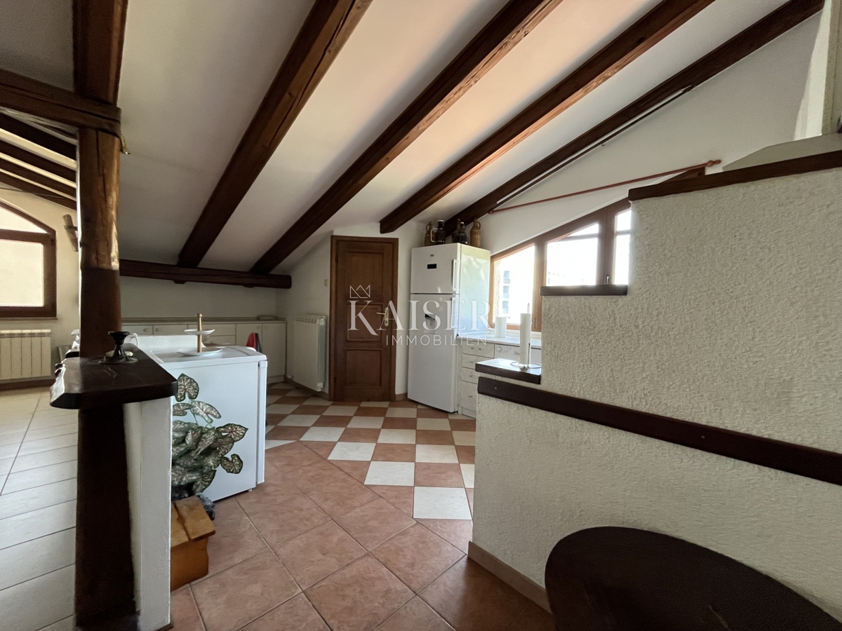 Rijeka, Donja Vežica - spazioso appartamento di 125 m2