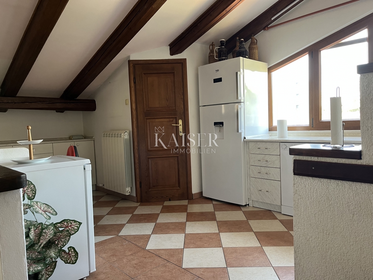 Rijeka, Donja Vežica - spazioso appartamento di 125 m2