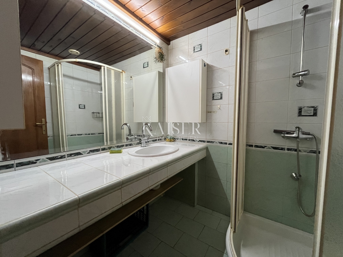 Rijeka, Donja Vežica - spazioso appartamento di 125 m2