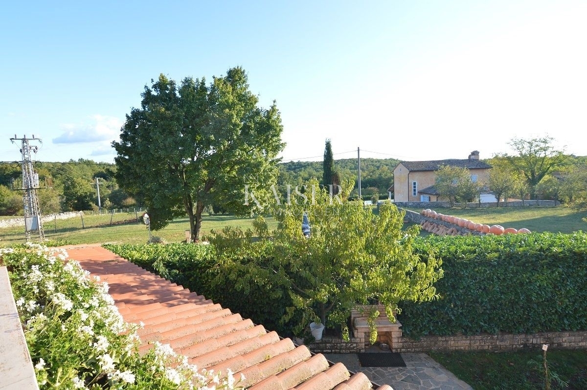 Istria, zona Grisignana - casa indipendente 396m2