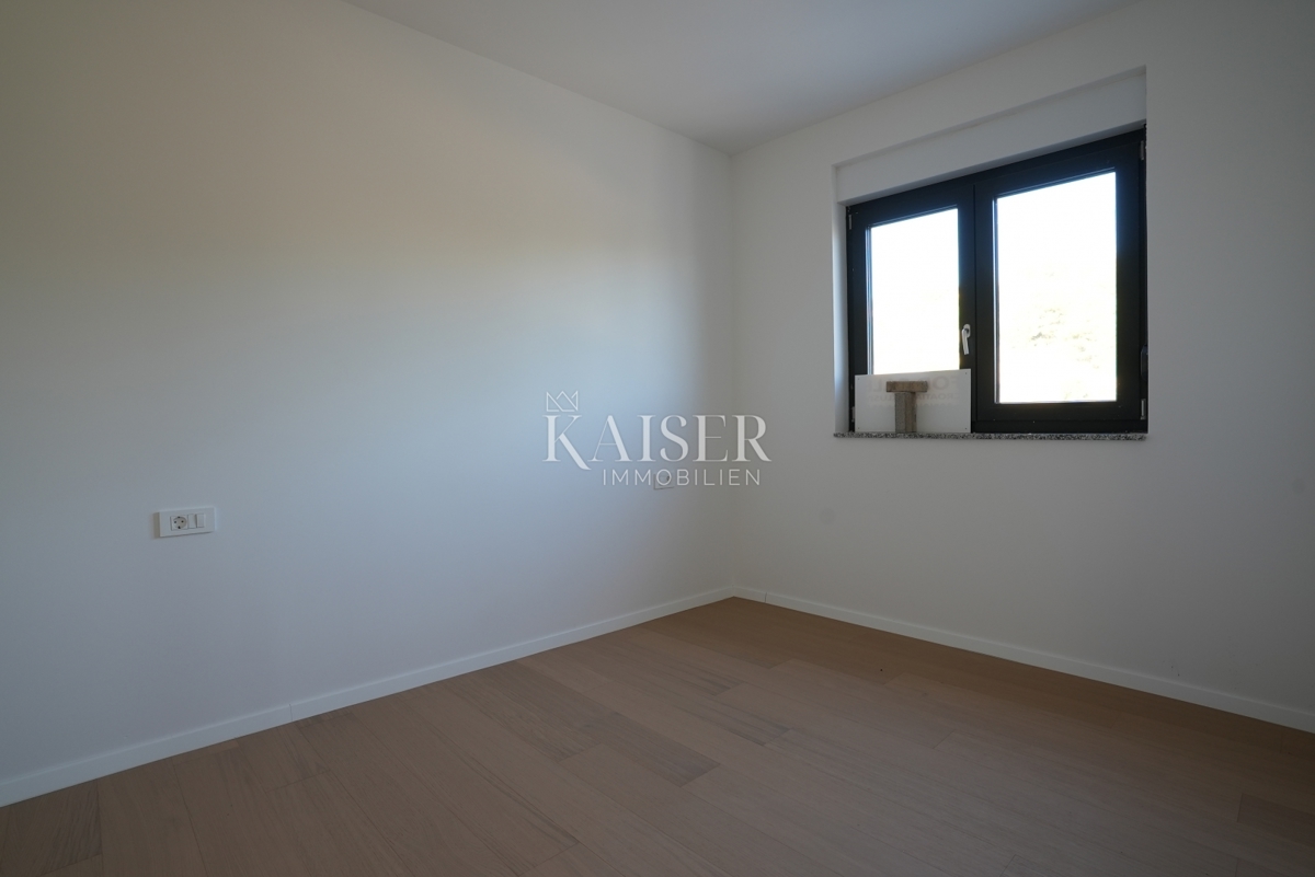 Sebenico, Žaborić Attico esclusivo con terrazza panoramica sul tetto