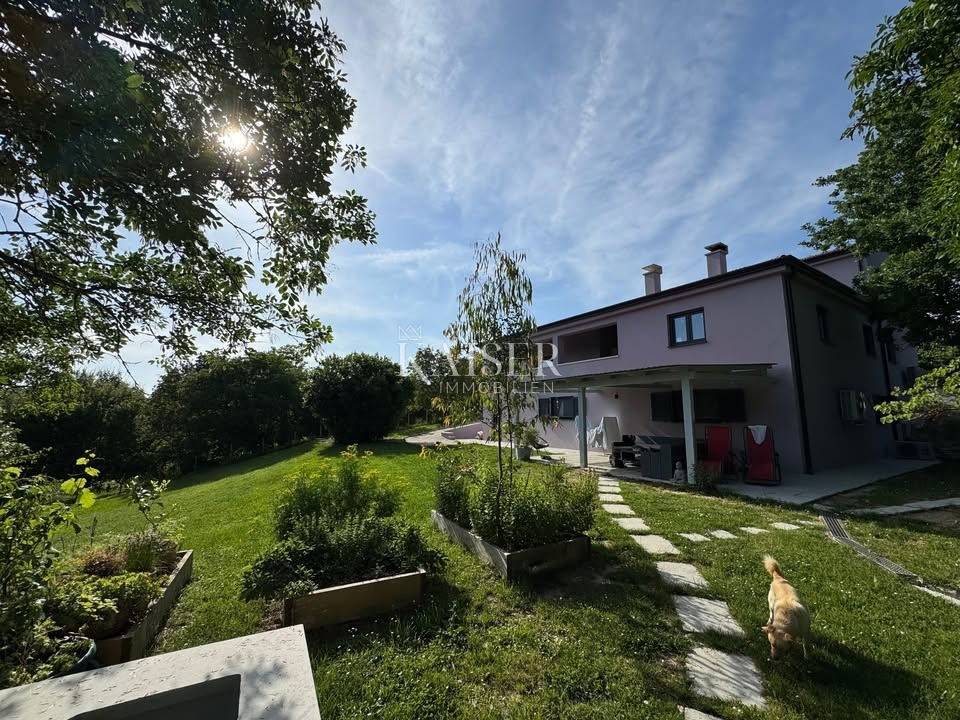 Casa Gračišće, 303m2