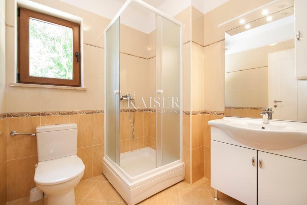 Istria, Sv. Lovreč, casa familiare con piscina