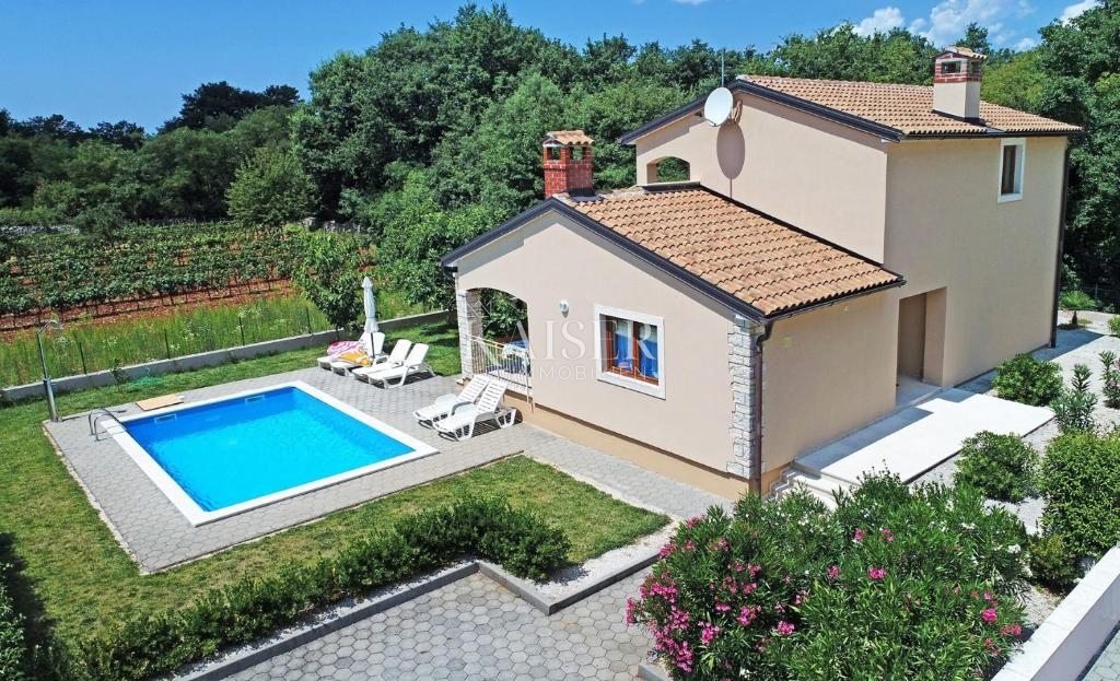 Istria, Sv. Lovreč, casa familiare con piscina