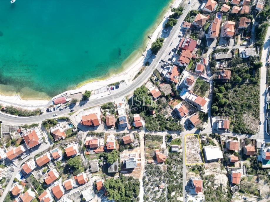 Земля під забудову Marina, 731m2