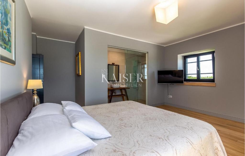 Zara, Murvica – una villa in pietra unica in una tenuta privata con servizi di prima qualità e fascino mediterraneo