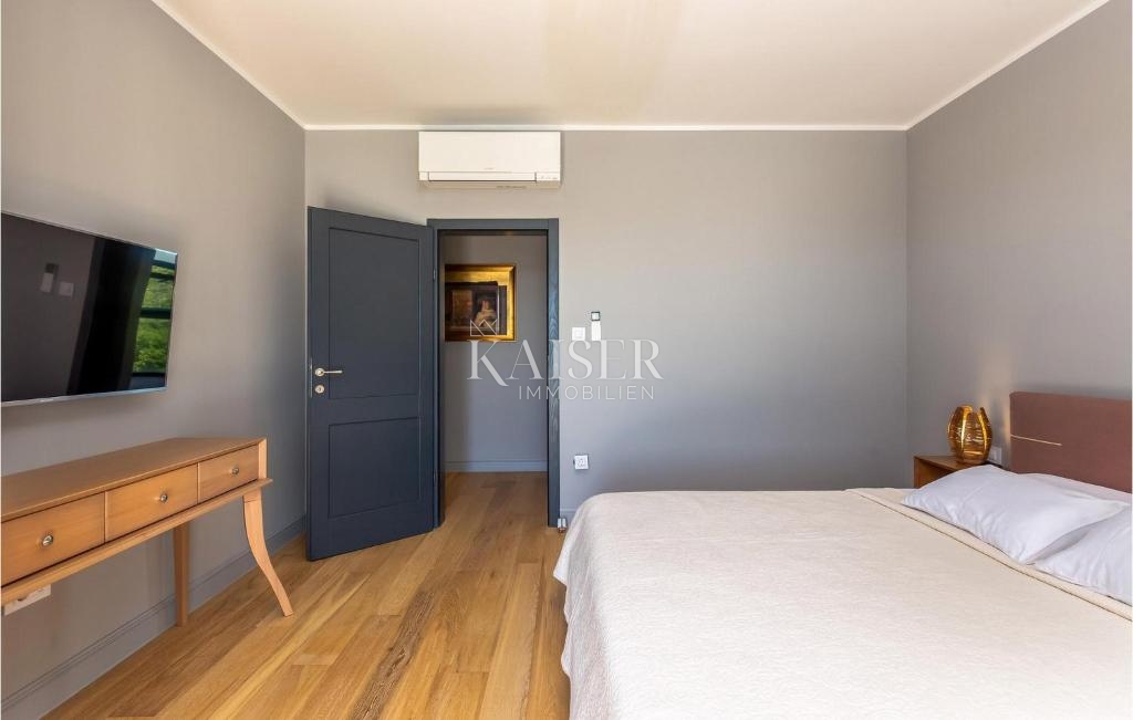 Zara, Murvica – una villa in pietra unica in una tenuta privata con servizi di prima qualità e fascino mediterraneo