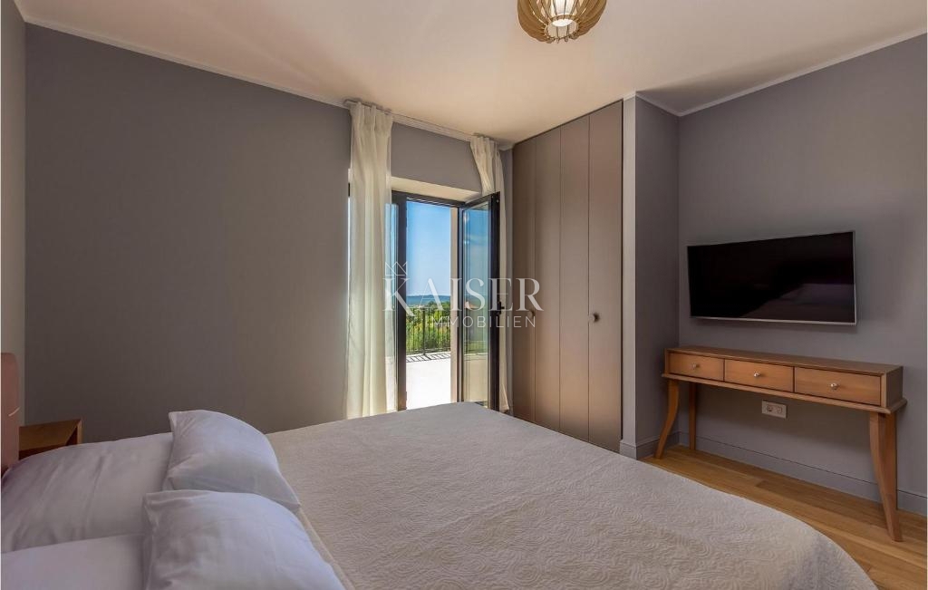 Zara, Murvica – una villa in pietra unica in una tenuta privata con servizi di prima qualità e fascino mediterraneo