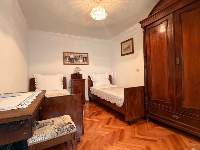 Novi Vinodolski - affascinante casa nel centro della città