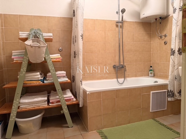 Novi Vinodolski - affascinante casa nel centro della città