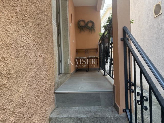 Novi Vinodolski - affascinante casa nel centro della città