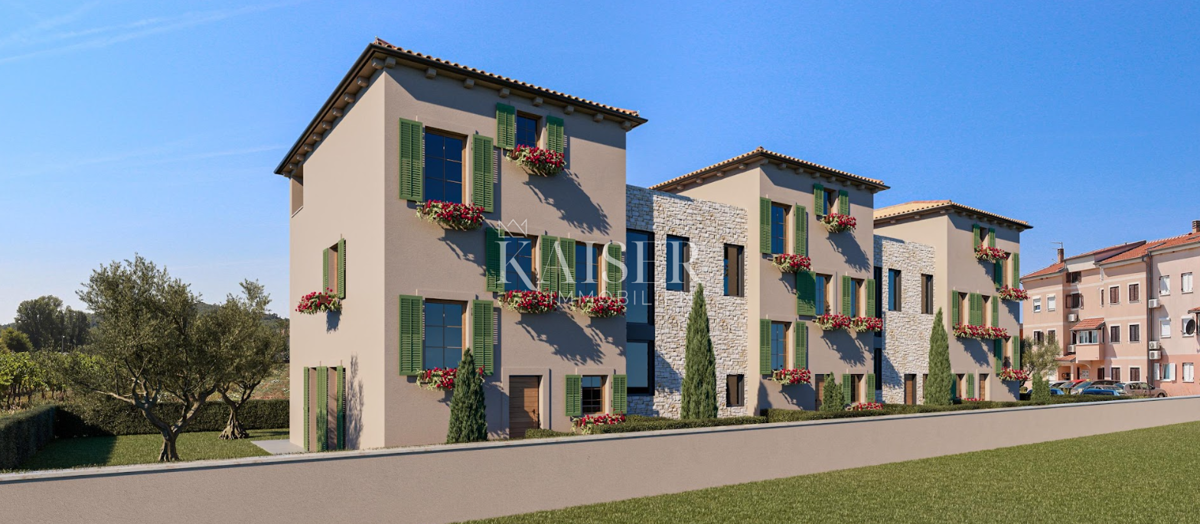 Istria - Parenzo, casa a schiera dall'aspetto moderno e rustico