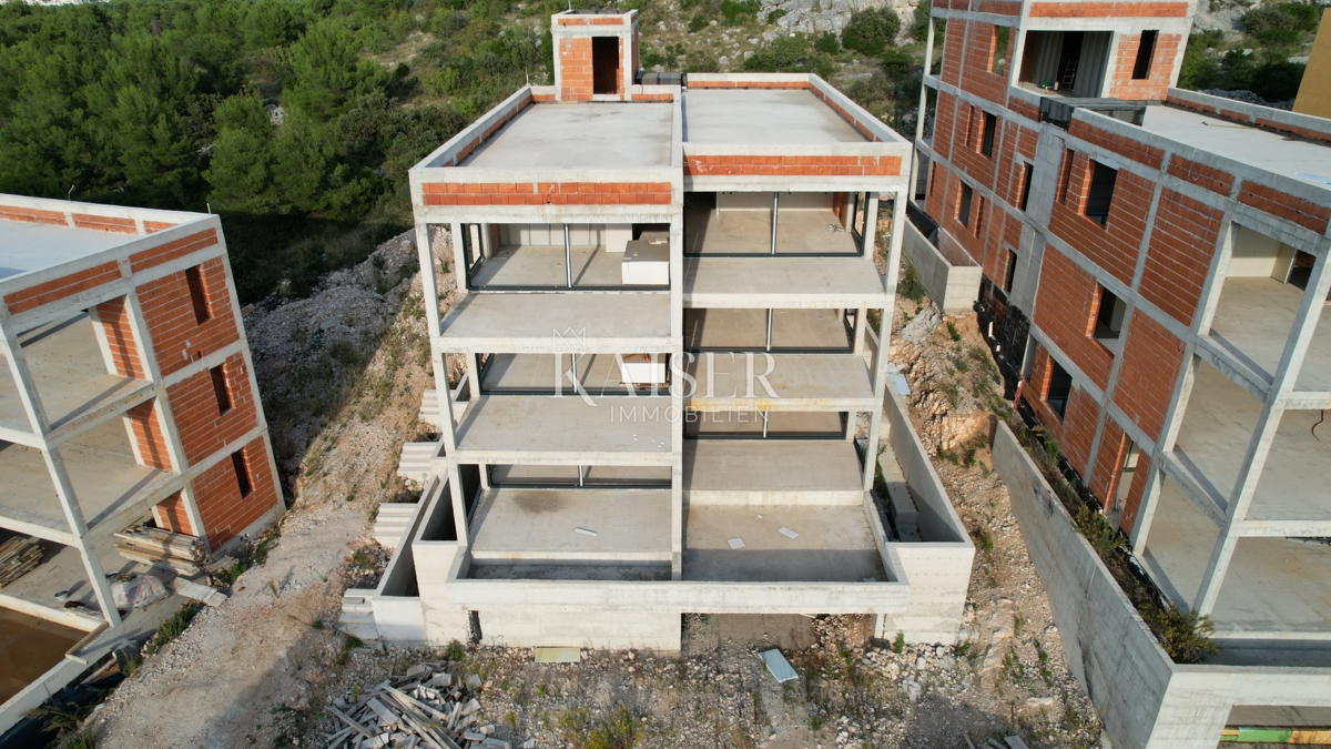 Appartamento di lusso al piano terra (Appartamento 1) con ampio giardino privato, Mandalina - Šibenik