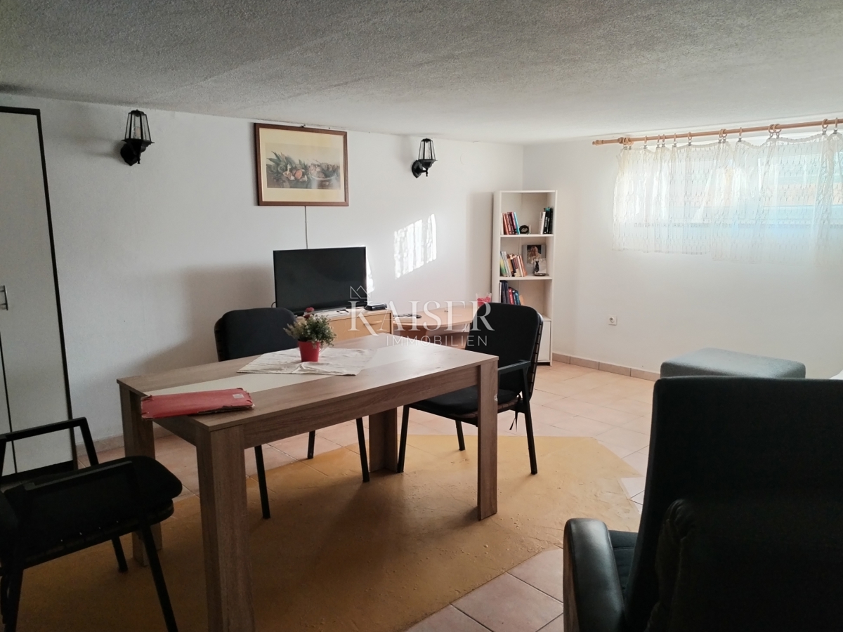 Istria, Cittanova, 2 appartamenti in vendita, ciascuno di 64m2