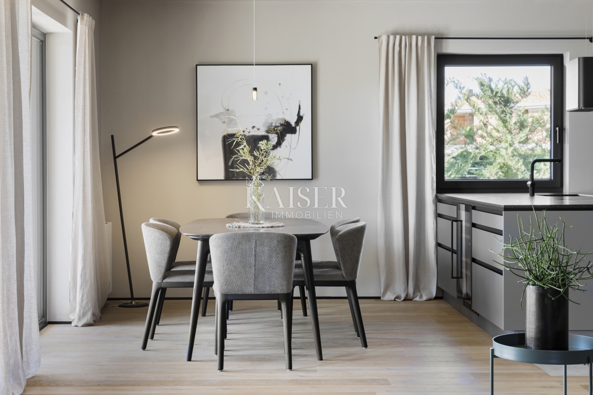 Istria - Parenzo, villa di lusso con vista mare, piscina e sauna