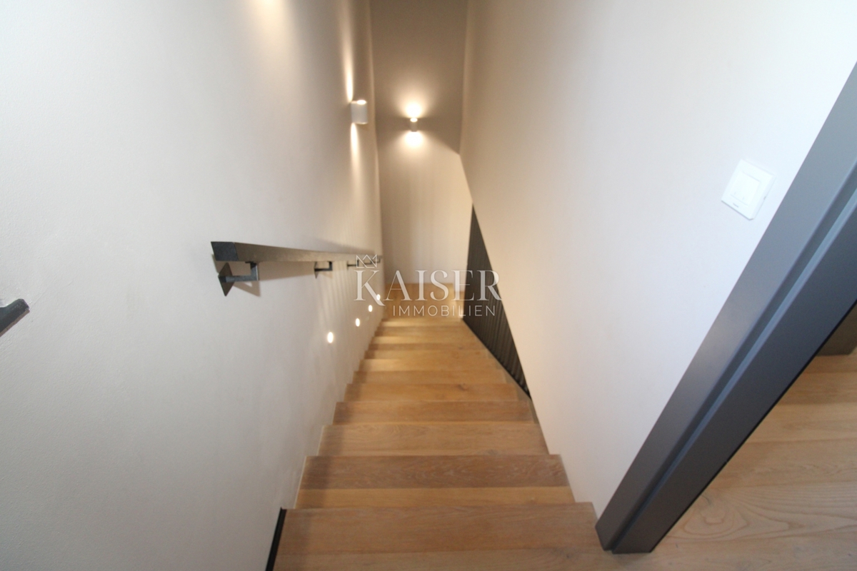 Istria - Parenzo, villa di lusso con vista mare, piscina e sauna