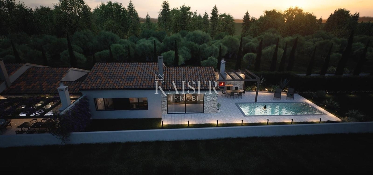 Istria - Parenzo, casa a un piano con piscina e tre camere da letto