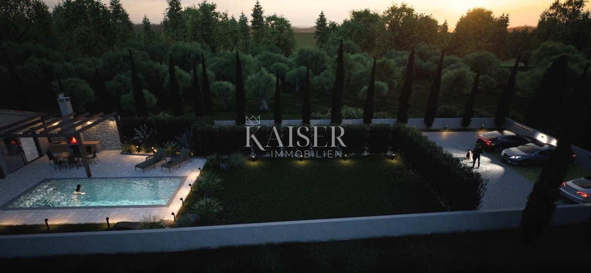 Istria - Parenzo, casa a un piano con piscina e tre camere da letto