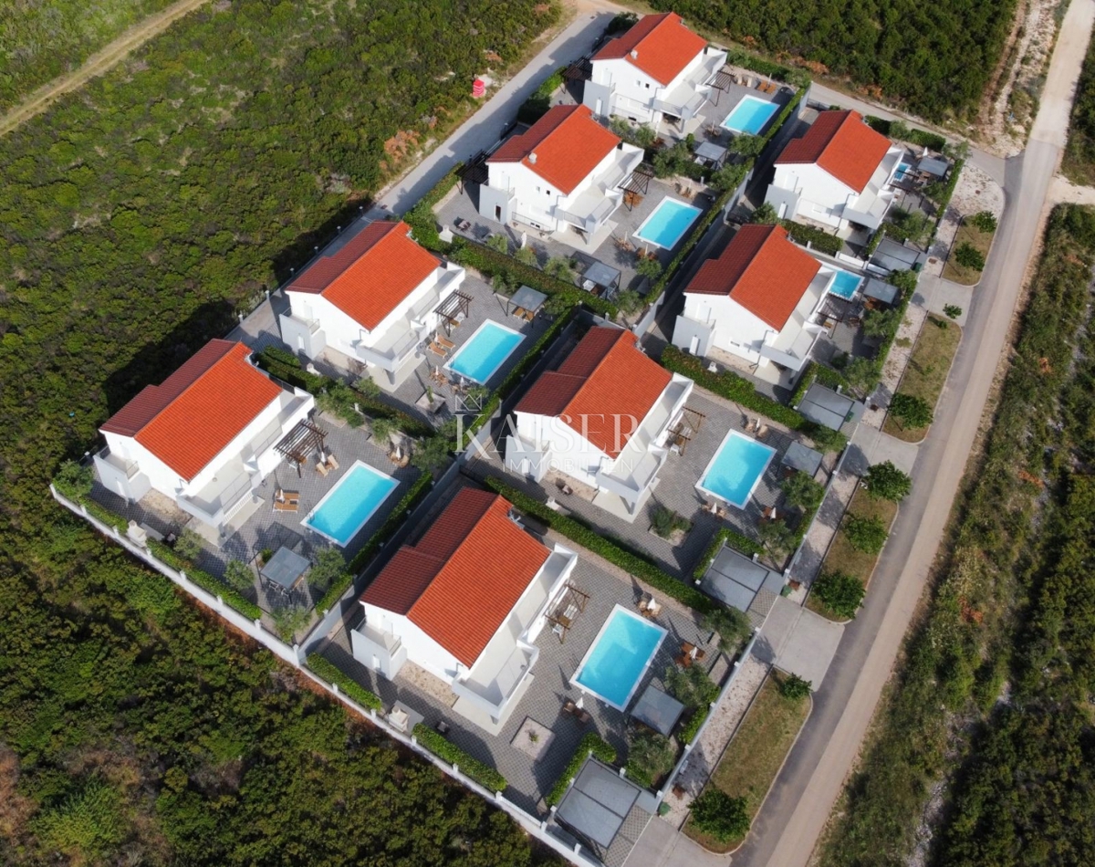 Casa Debeljak, Sukošan, 1.630m2