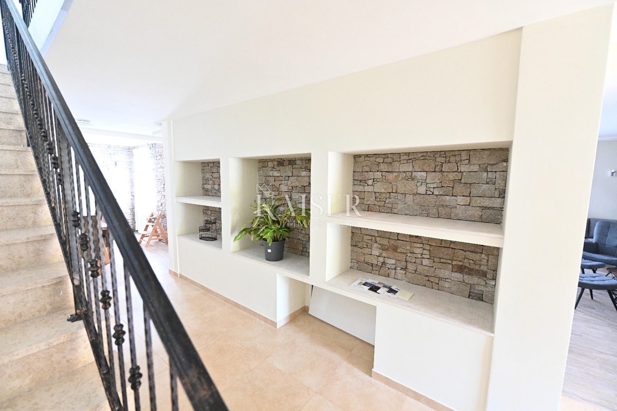 Istria, Umago - Villa istriana in pietra