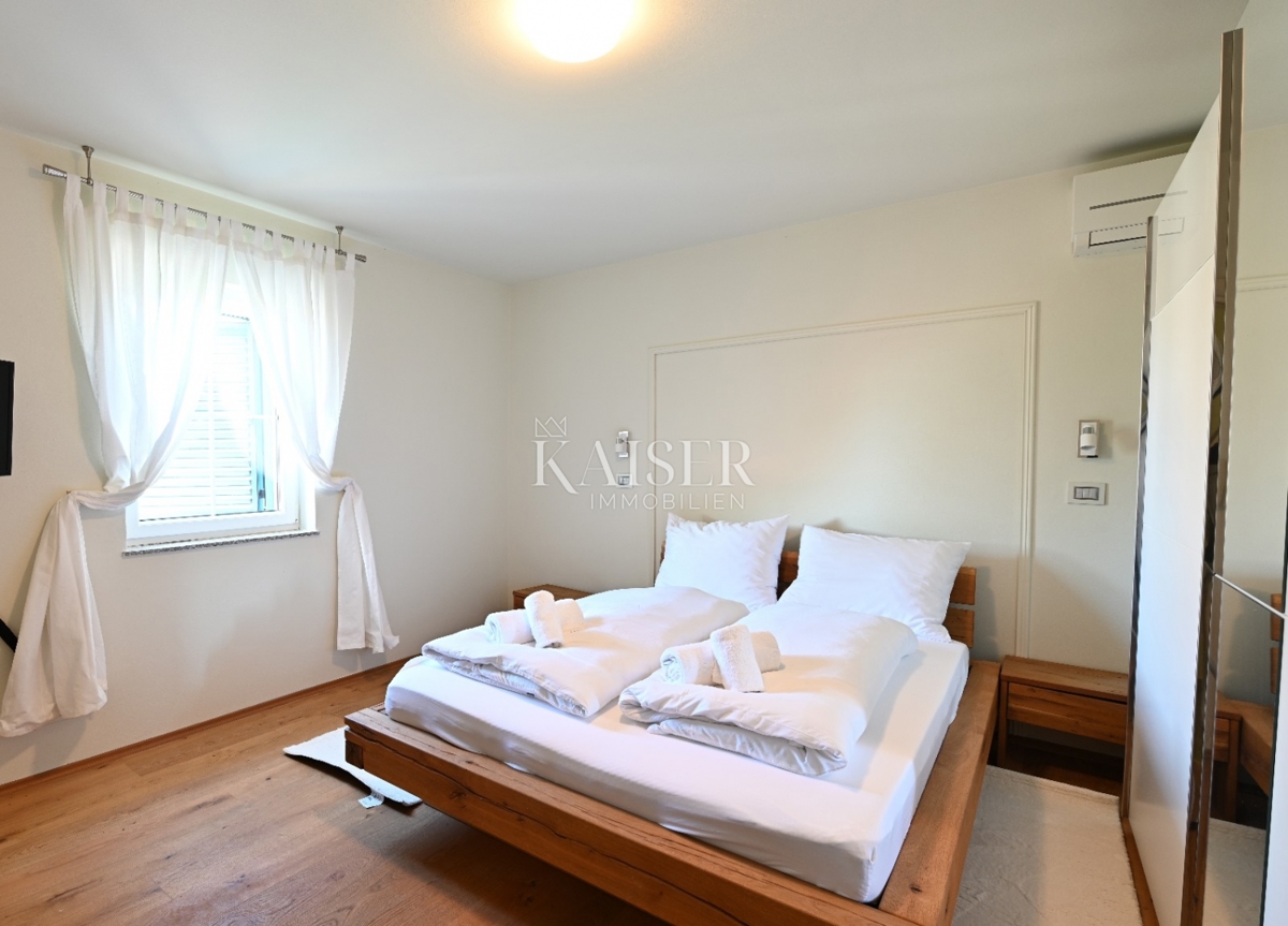 Istria, Umago - Villa istriana in pietra