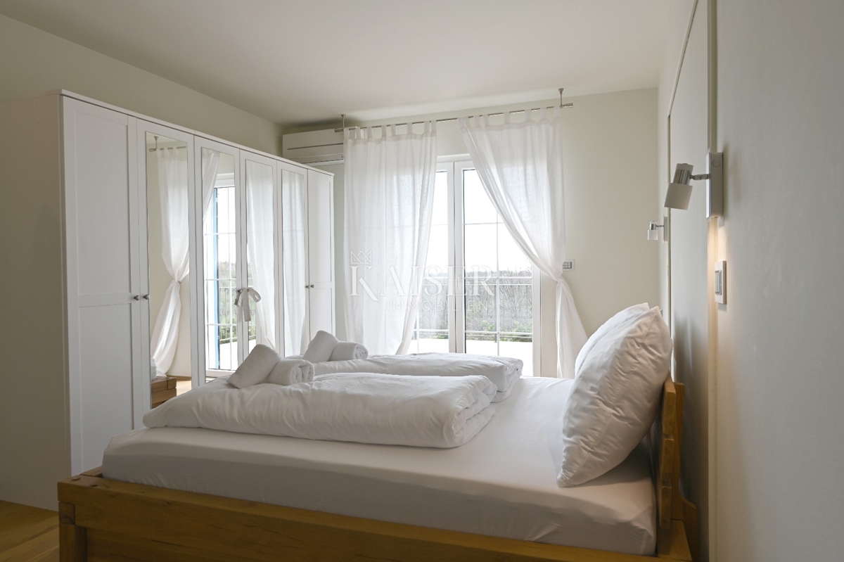 Istria, Umago - Villa istriana in pietra